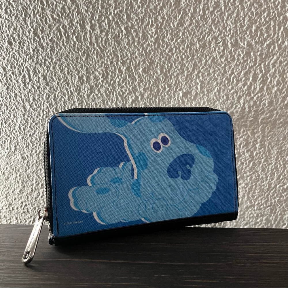 Buckle-Down Women's PU Zip Around Wallet Rectangle-Blue's Clues Y2K, 7.5"x4.5"
